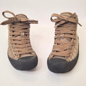 FRONTEER Super Gratton High-Top Brown Suede Sneaker Size 3.5 Youth/ Size 5 Women